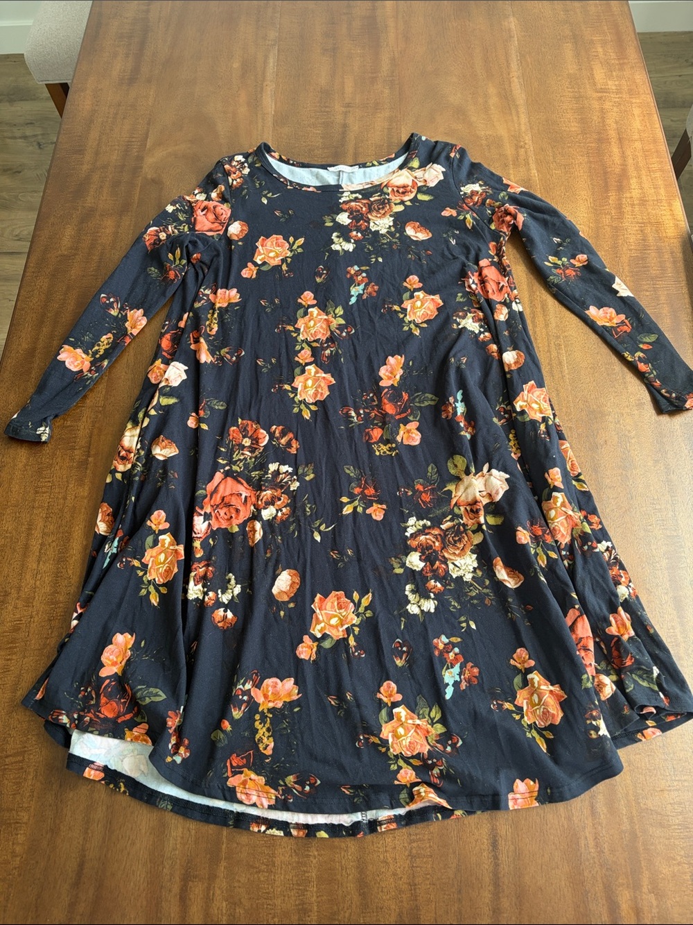 Reborn J Navy Floral Long Sleeve Swing Dress